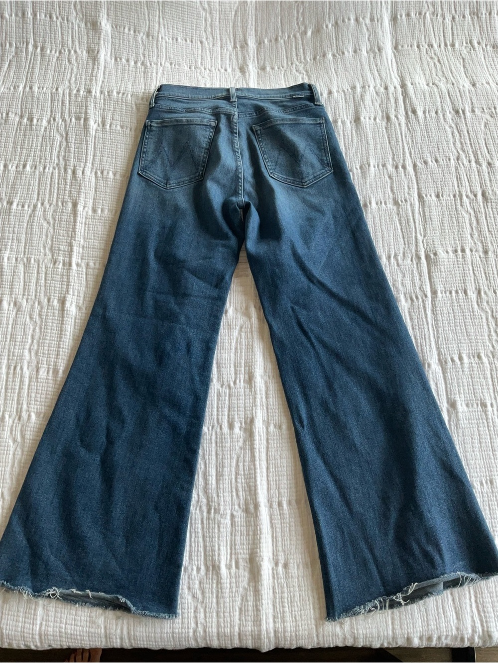 MOTHER Tomcat Roller Fray Jeans - Picture 6 of 7